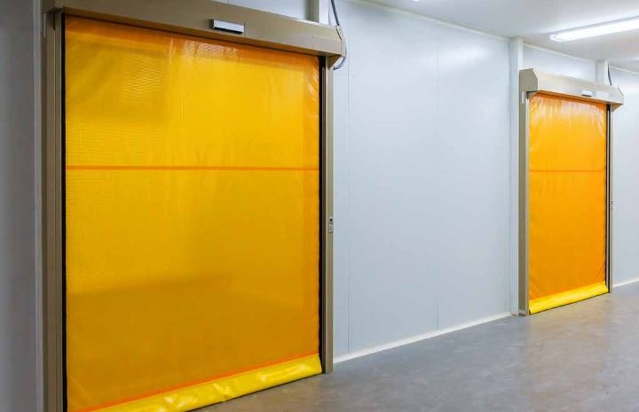 High speed roller doors